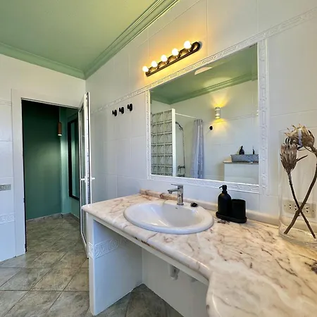 Apartamento Casa Mariposa 2 *